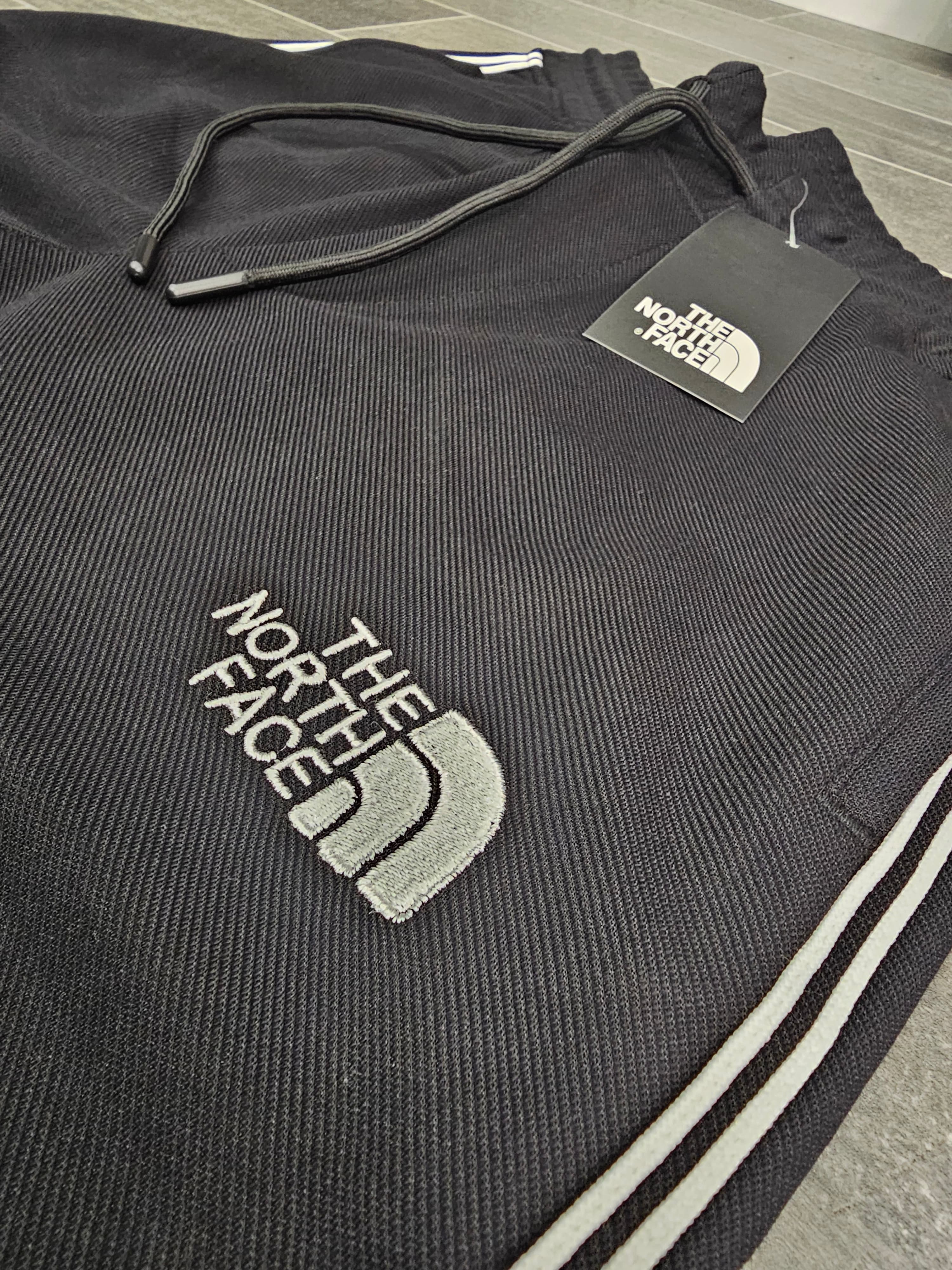 Trenerka The North Face 2