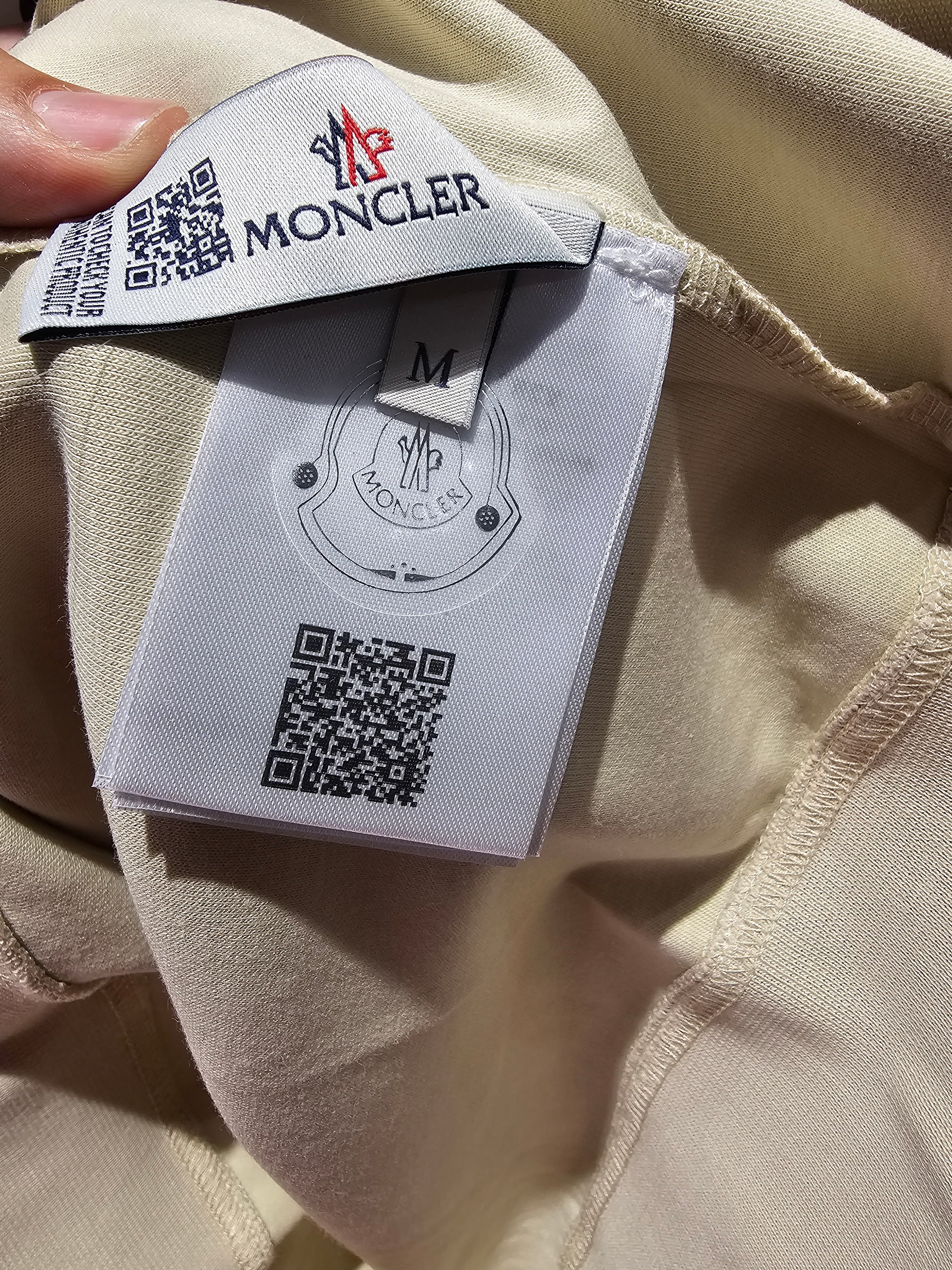 Duks Moncler 4